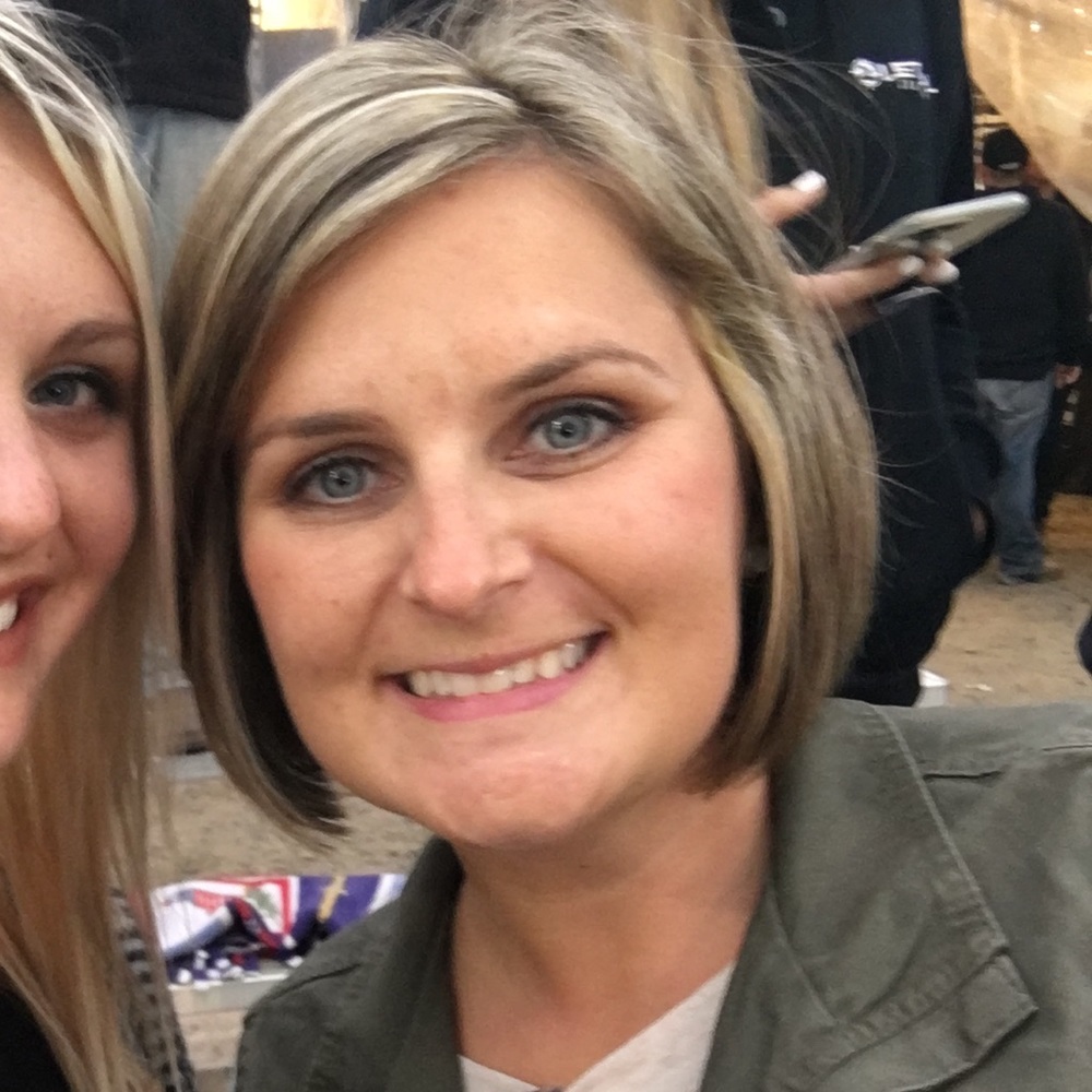 Meet your Posher, Leah